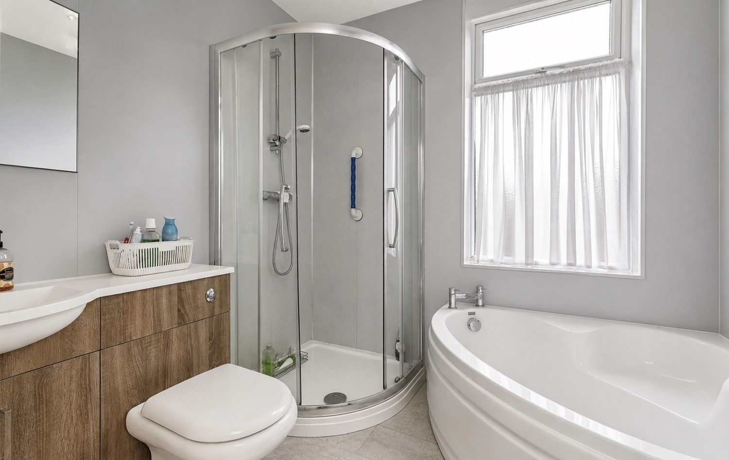 Midlands Residential bathroom — before